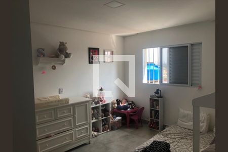 Foto 13 de casa à venda com 2 quartos, 451m² em Jardim Ivone, São Paulo