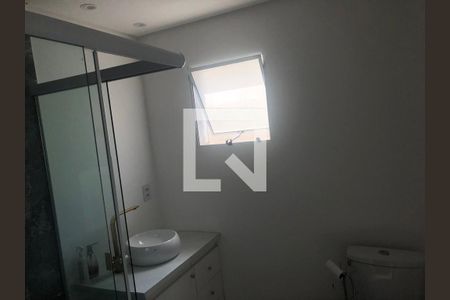 Foto 08 de casa à venda com 2 quartos, 451m² em Jardim Ivone, São Paulo