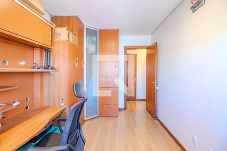 Quarto 1 de apartamento à venda com 3 quartos, 192m² em Chácara das Pedras, Porto Alegre