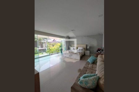 Casa à venda com 5 quartos, 675m² em Barra da Tijuca, Rio de Janeiro