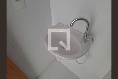 Banheiro de kitnet/studio à venda com 1 quarto, 24m² em Santana, São Paulo