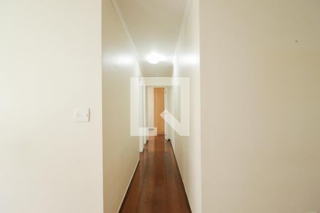 Corredor de apartamento à venda com 2 quartos, 61m² em Jardim Sonia, São Paulo