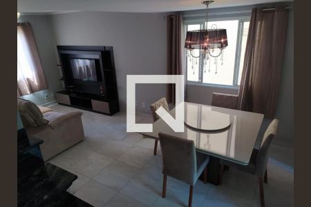 Sala de casa para alugar com 3 quartos, 117m² em Paisagem Renoir, Cotia