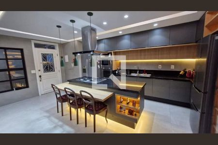 Casa à venda com 4 quartos, 862m² em Barra da Tijuca, Rio de Janeiro