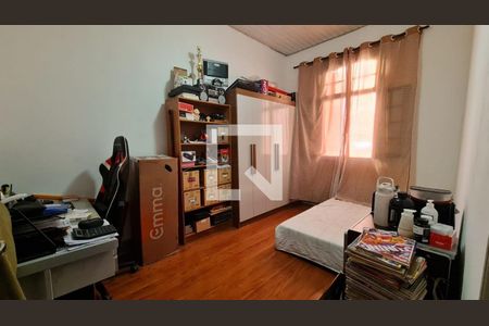 Casa à venda com 3 quartos, 263m² em Liberdade, São Paulo