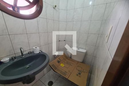 Lavabo de casa de condomínio à venda com 3 quartos, 180m² em Jardim Angela (zona Leste), São Paulo