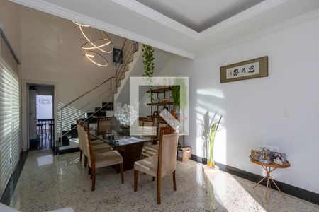 Sala 1 de casa para alugar com 3 quartos, 400m² em Paquetá, Belo Horizonte