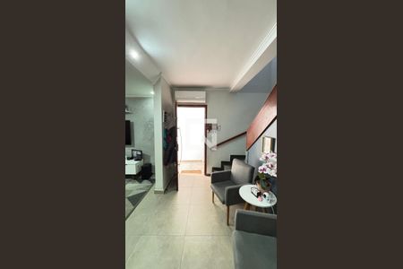 Sala de casa à venda com 3 quartos, 200m² em Jardim Ana Maria, Santo André