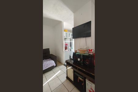 Sala de apartamento à venda com 2 quartos, 45m² em Europa, Contagem