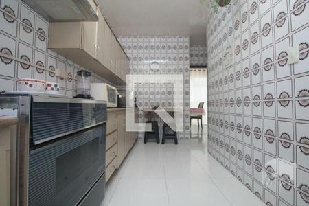 Cozinha de casa à venda com 3 quartos, 300m² em Ouro Preto, Belo Horizonte
