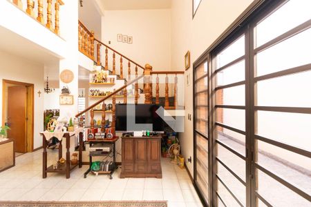 Salas de casa para alugar com 5 quartos, 450m² em Jardim Guanabara, Campinas