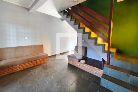 Sala de casa à venda com 4 quartos, 250m² em Jardim dos Oliveiras, Campinas