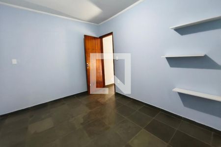 Suíte de casa à venda com 4 quartos, 250m² em Jardim dos Oliveiras, Campinas