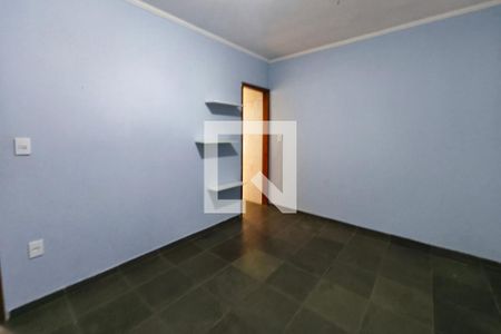 Suíte de casa à venda com 4 quartos, 250m² em Jardim dos Oliveiras, Campinas