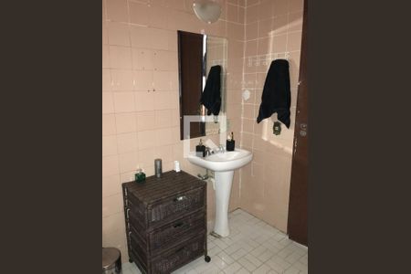 Banheiro de casa à venda com 3 quartos, 150m² em Parque Continental, São Paulo