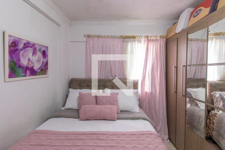 Quarto 1 de apartamento para alugar com 2 quartos, 57m² em Jardim Barbacena, Cotia