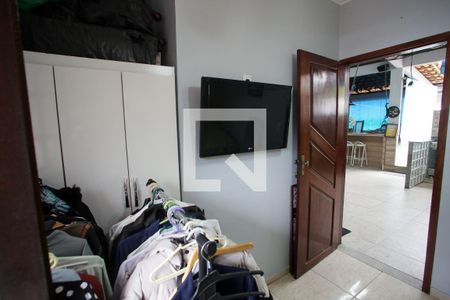 Quarto de casa para alugar com 3 quartos, 250m² em Taquara, Rio de Janeiro