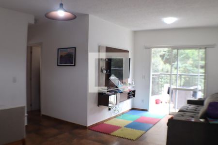 Sala de apartamento para alugar com 2 quartos, 87m² em Jardim Tupanci, Barueri