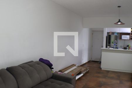 Sala de apartamento para alugar com 2 quartos, 87m² em Jardim Tupanci, Barueri
