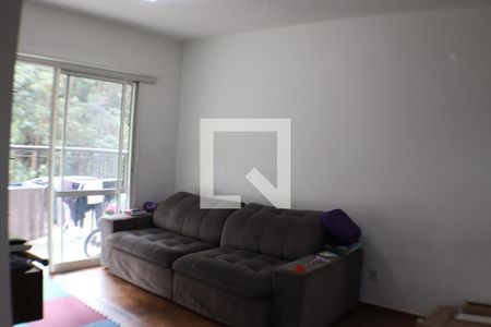 Sala de apartamento para alugar com 2 quartos, 87m² em Jardim Tupanci, Barueri