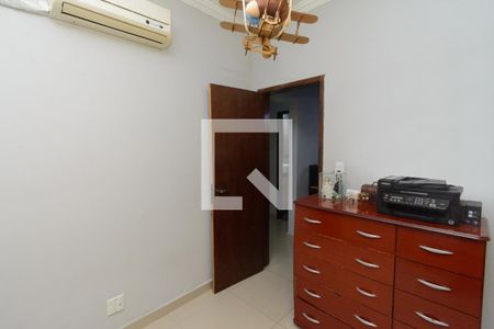 Quarto 2 de apartamento à venda com 3 quartos, 220m² em Eldorado, Contagem