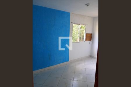 Quarto de casa para alugar com 1 quarto, 50m² em Vila Palmeiras, Nova Iguaçu
