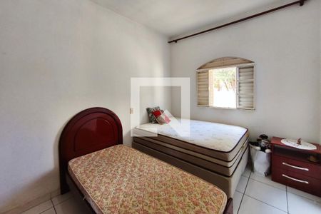 Quarto 1 de casa à venda com 4 quartos, 120m² em Parque Santa Bárbara, Campinas