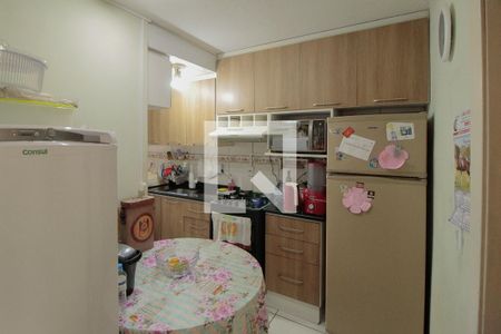 Cozinha de apartamento à venda com 2 quartos, 38m² em Parque Santa Fé, Porto Alegre