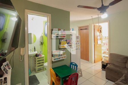 Sala de apartamento à venda com 2 quartos, 38m² em Parque Santa Fé, Porto Alegre