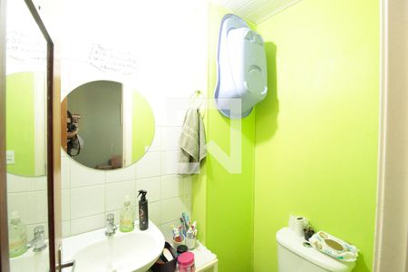 Banheiro de apartamento à venda com 2 quartos, 38m² em Parque Santa Fé, Porto Alegre