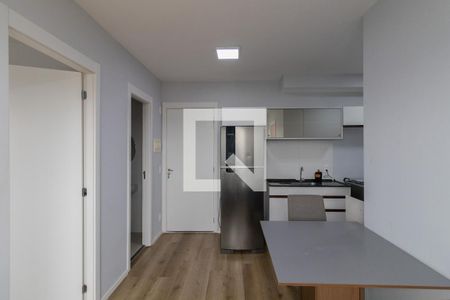 Sala/Cozinha de casa para alugar com 2 quartos, 34m² em Guaianases, São Paulo