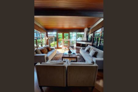 Foto 31 de casa à venda com 3 quartos, 475m² em Vila Brandina, Campinas