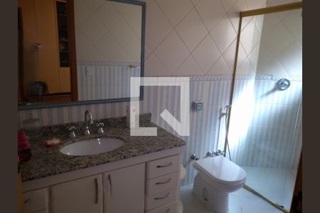 Banheiro 1 da casa 1 de casa à venda com 7 quartos, 700m² em Jardim Paraíso, São Paulo