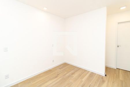 Suíte 1 de casa à venda com 2 quartos, 97m² em Vila Paiva, São Paulo