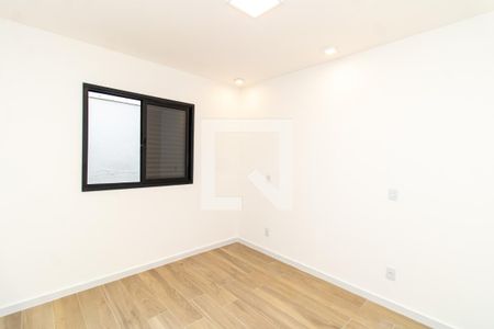 Suíte 1 de casa à venda com 2 quartos, 97m² em Vila Paiva, São Paulo