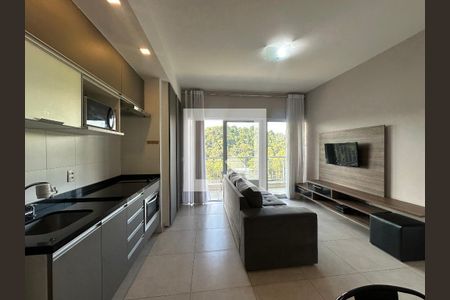Sala de apartamento para alugar com 1 quarto, 50m² em Residencial Tambore Iii, Santana de Parnaíba
