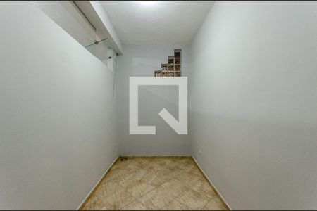 Quarto de casa para alugar com 2 quartos, 250m² em Vila Cavaton, São Paulo