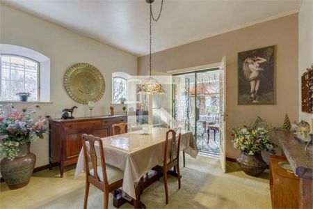 Casa à venda com 4 quartos, 200m² em Santo Amaro, São Paulo