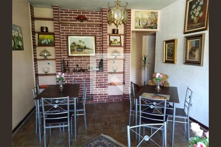 Casa à venda com 3 quartos, 155m² em Jardim Dom Bosco, São Paulo