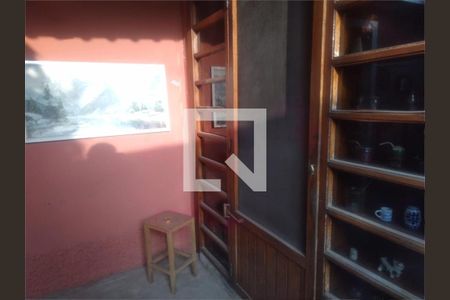 Casa à venda com 3 quartos, 155m² em Jardim Dom Bosco, São Paulo