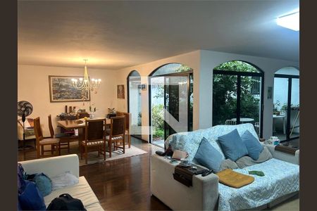 Casa à venda com 3 quartos, 238m² em Jardim Santo Amaro, São Paulo