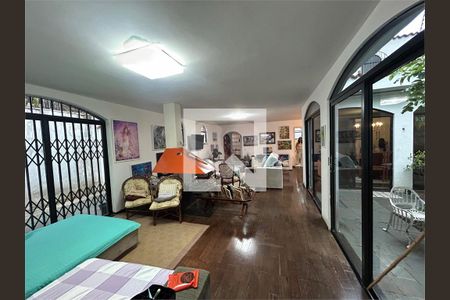 Casa à venda com 3 quartos, 238m² em Jardim Santo Amaro, São Paulo