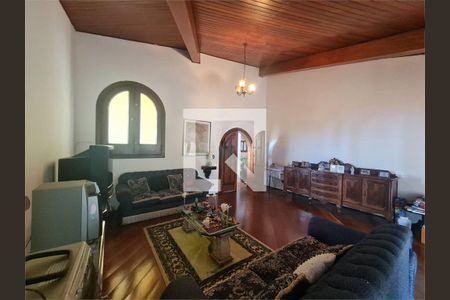 Casa à venda com 3 quartos, 400m² em Interlagos, São Paulo