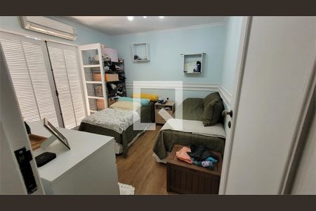 Casa de Condomínio à venda com 3 quartos, 122m² em Vila Campo Grande, São Paulo