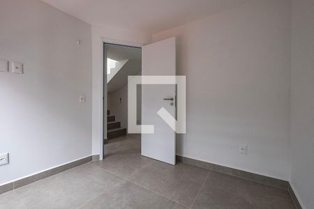 Quarto 2 de casa de condomínio à venda com 3 quartos, 225m² em Vila Madalena, São Paulo