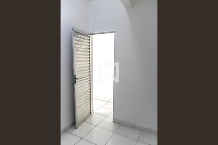 Quarto 1 de casa para alugar com 3 quartos, 65m² em Tancredo Neves, Salvador