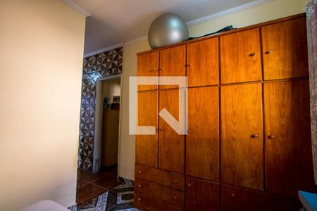 Quarto 1 de casa à venda com 3 quartos, 200m² em Centreville, Santo André