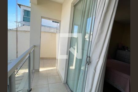 Varanda da suíte de casa à venda com 3 quartos, 240m² em Cabral, Contagem