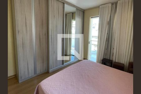 Suíte de casa à venda com 3 quartos, 240m² em Cabral, Contagem