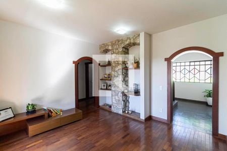 Sala de casa para alugar com 6 quartos, 3000m² em Garças, Belo Horizonte